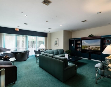 1520 Gulf Boulevard - Photo Thumbnail 39