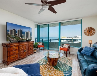 1520 Gulf Boulevard - Photo Thumbnail 11