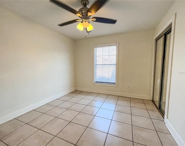 21026 Voyager Boulevard - Photo Thumbnail 7