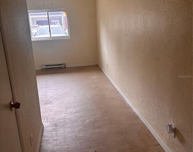 139 38th Avenue Se - Photo Thumbnail 10