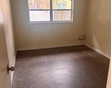 139 38th Avenue Se - Photo Thumbnail 9