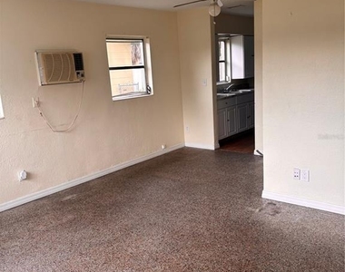139 38th Avenue Se - Photo Thumbnail 3