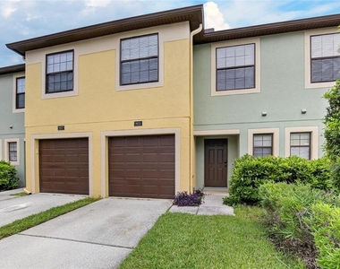2605 Oleander Lakes Drive - Photo Thumbnail 1