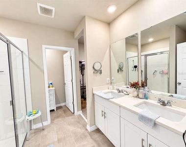3012 Cassidy Lane - Photo Thumbnail 33