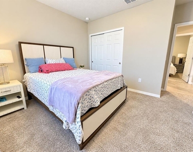 3012 Cassidy Lane - Photo Thumbnail 7