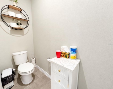 3012 Cassidy Lane - Photo Thumbnail 35