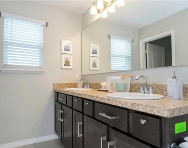 4764 Coral Castle Dr - Photo Thumbnail 30