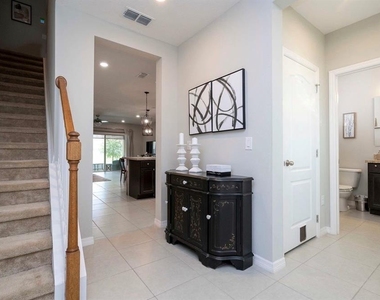 4764 Coral Castle Dr - Photo Thumbnail 3