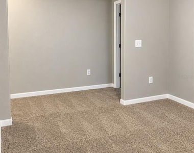 5481 Limestone Lane - Photo Thumbnail 15