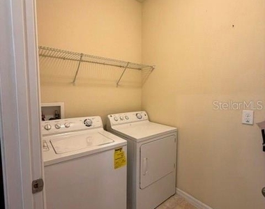 3021 Salford Street - Photo Thumbnail 38