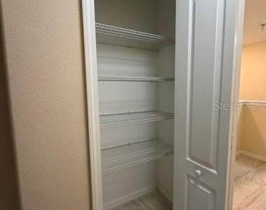 3021 Salford Street - Photo Thumbnail 28