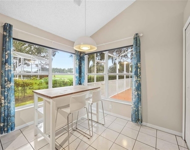 2211 Mallory Circle - Photo Thumbnail 13