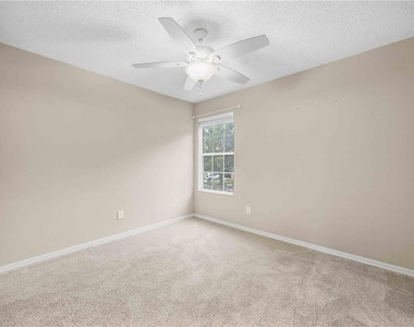 2211 Mallory Circle - Photo Thumbnail 21
