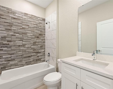 302 Elderberry Court - Photo Thumbnail 15
