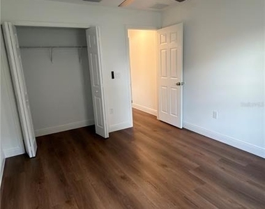 15203 Se 62nd Avenue - Photo Thumbnail 12