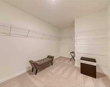 2374 Lancashire Street - Photo Thumbnail 13