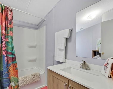 6388 W Oaklawn Street - Photo Thumbnail 22