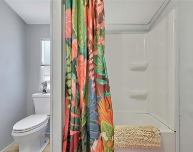 6388 W Oaklawn Street - Photo Thumbnail 23