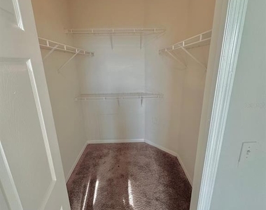 3250 Corona Village Way - Photo Thumbnail 15