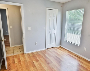 1098 Sugarberry Trail - Photo Thumbnail 5