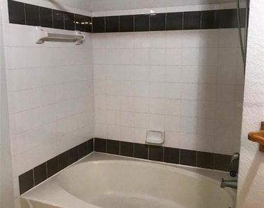 6627 Queens Borough Avenue - Photo Thumbnail 16