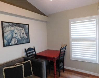 2336 Runyon Court - Photo Thumbnail 25
