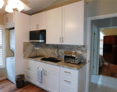 2336 Runyon Court - Photo Thumbnail 18