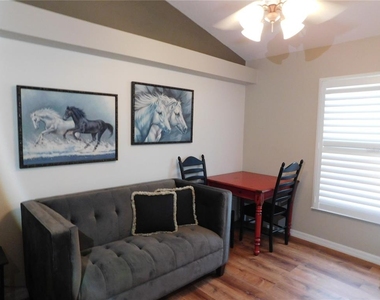 2336 Runyon Court - Photo Thumbnail 14