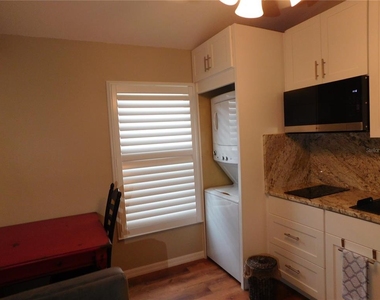 2336 Runyon Court - Photo Thumbnail 15