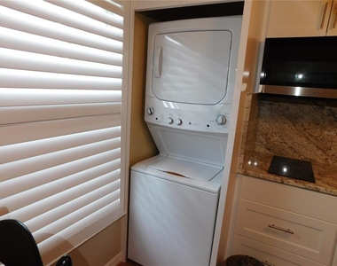 2336 Runyon Court - Photo Thumbnail 16