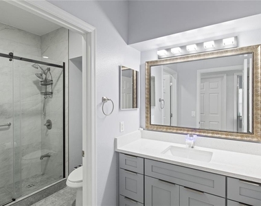 13646 Hawk Lake Drive - Photo Thumbnail 16