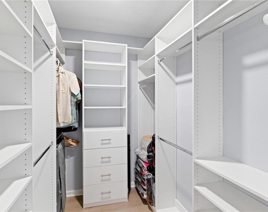 13646 Hawk Lake Drive - Photo Thumbnail 14