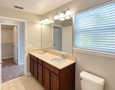 9407 Tawnyberry Street - Photo Thumbnail 5