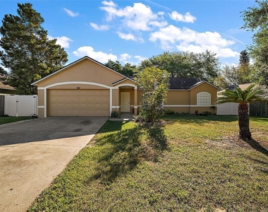 1020 High Ridge Ct - Photo Thumbnail 5