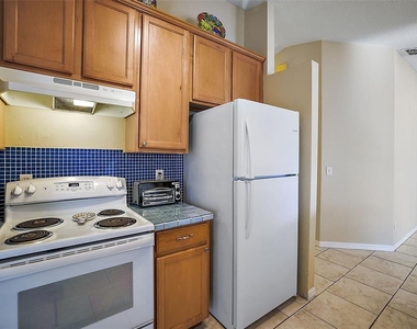 1020 High Ridge Ct - Photo Thumbnail 17