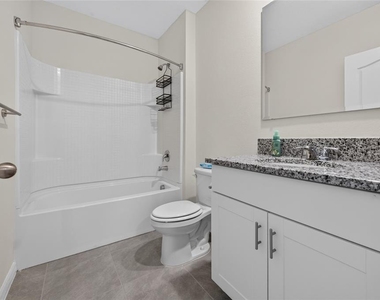 1324 Middle Lake Drive - Photo Thumbnail 17