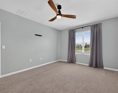 1324 Middle Lake Drive - Photo Thumbnail 10
