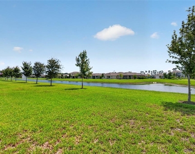 1324 Middle Lake Drive - Photo Thumbnail 22