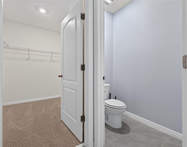 1324 Middle Lake Drive - Photo Thumbnail 11