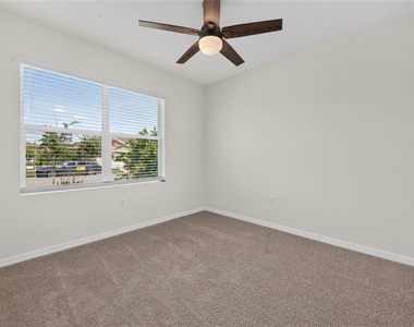 1324 Middle Lake Drive - Photo Thumbnail 14