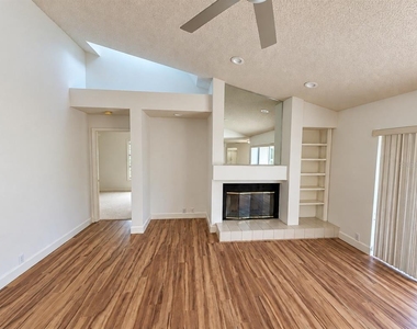 4871 Winterhaven Drive - Photo Thumbnail 9