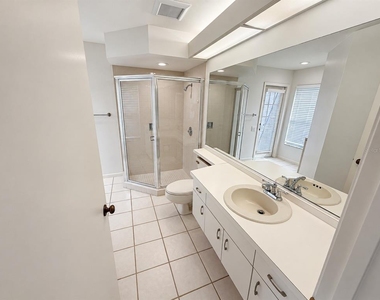 4871 Winterhaven Drive - Photo Thumbnail 21