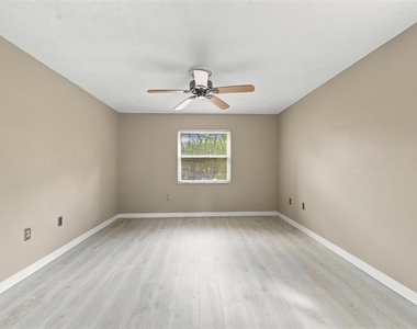 3265 Beneva Road - Photo Thumbnail 10