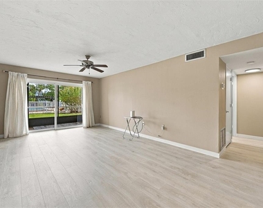 3265 Beneva Road - Photo Thumbnail 1