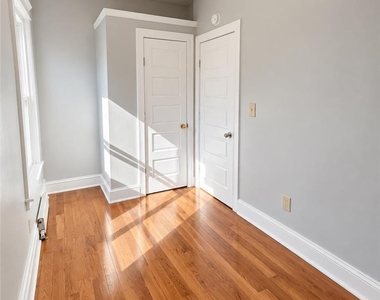 1120 S 10th Street - Photo Thumbnail 26