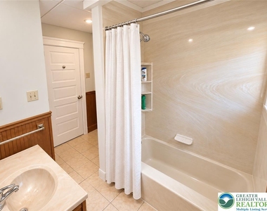 1120 S 10th Street - Photo Thumbnail 22