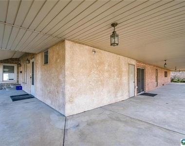 373 E High Street - Photo Thumbnail 19