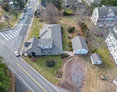 373 E High Street - Photo Thumbnail 5
