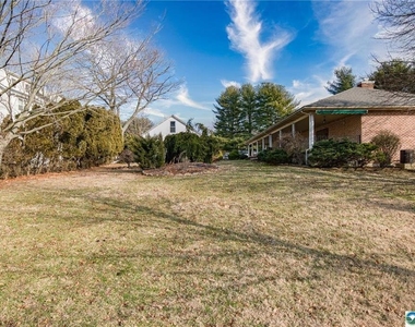 373 E High Street - Photo Thumbnail 17