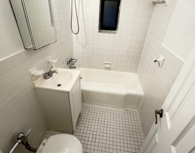 34-41 77th Street - Photo Thumbnail 12